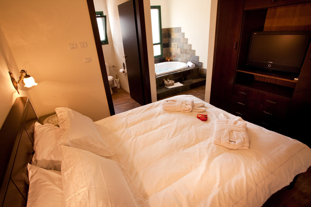 Tenebagolan Suites Zimmersハッド・ネス 部屋 写真
